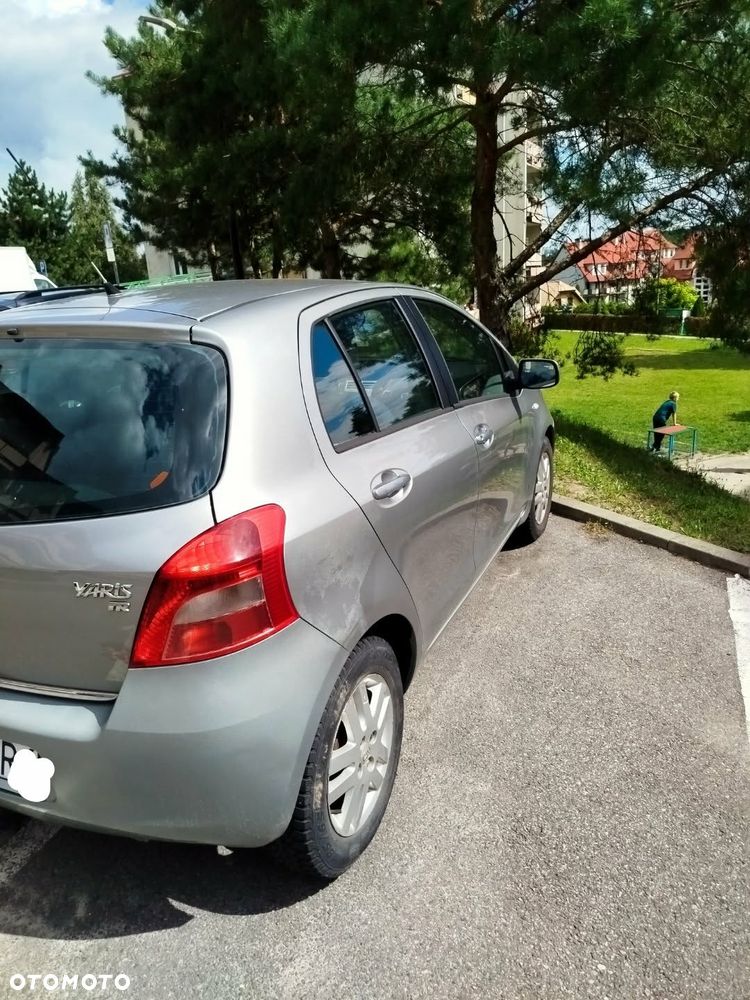 Toyota Yaris - 3
