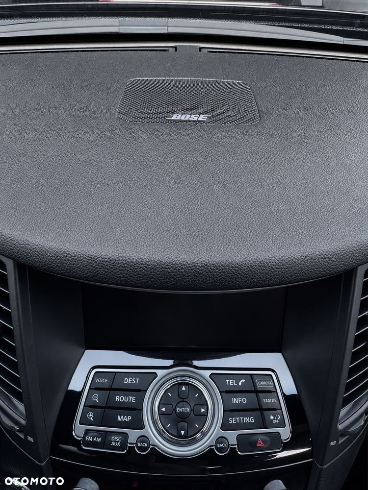 Infiniti FX FX30d S - 9