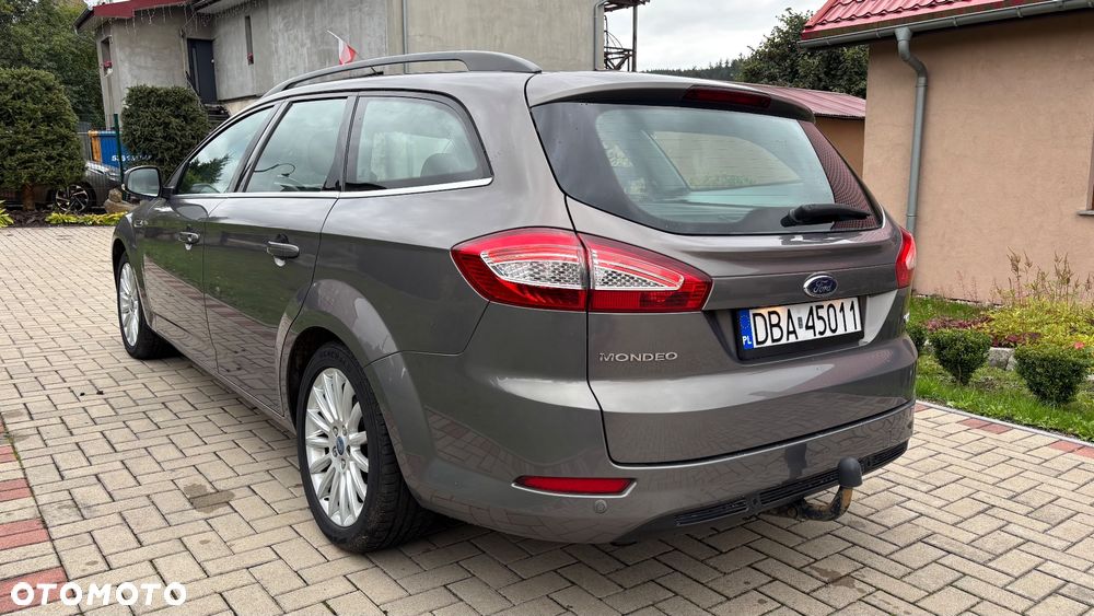 Ford Mondeo - 30