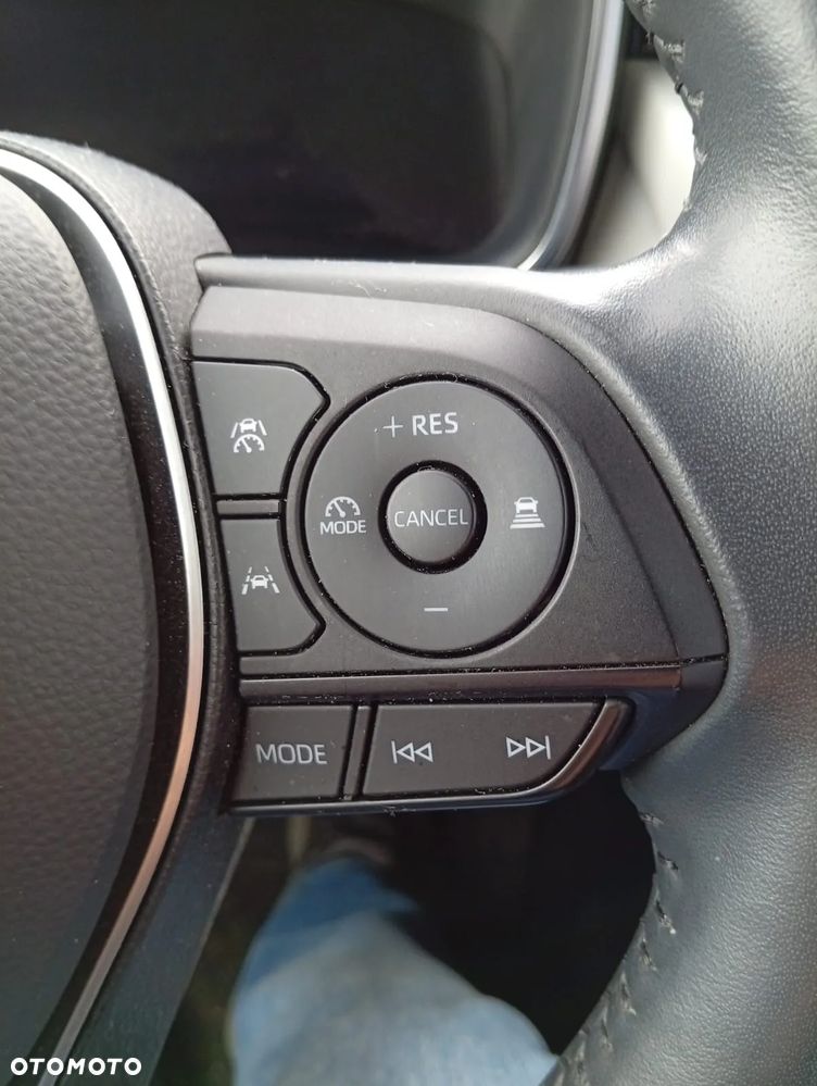 Toyota Corolla - 10