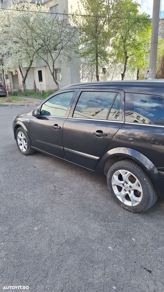 Opel Astra 1.7 CDTI Sport - 3