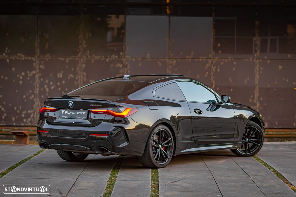 BMW M440 i xDrive Pack 50 anos M - 10