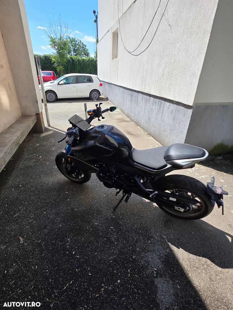CF Moto 800 NK Advanced - 1