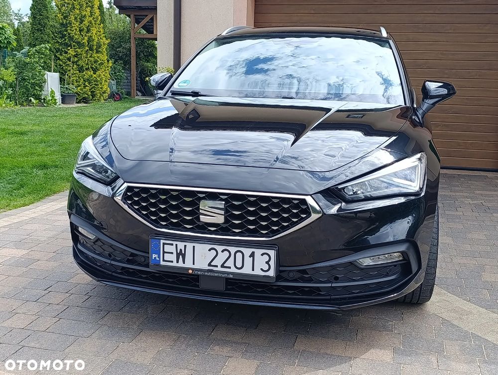 Seat Leon Sportstourer 2.0 TDI Xcellence S&S DSG - 3