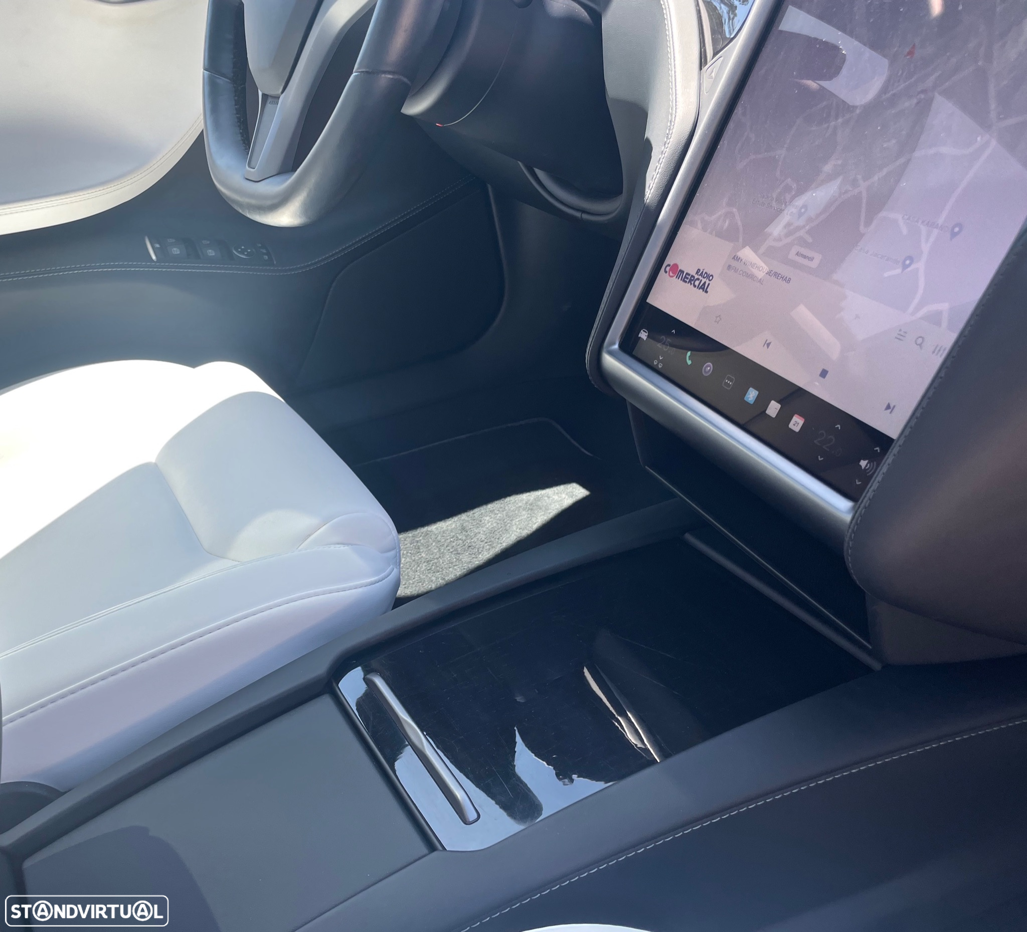 Tesla Model S Long Range - 21
