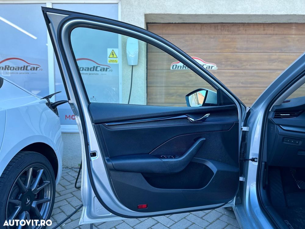 Skoda Octavia 1.5 TSI ACT Ambition - 34