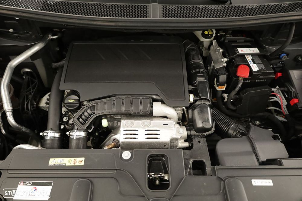 Peugeot 3008 1.2 PureTech Allure Pack - 26