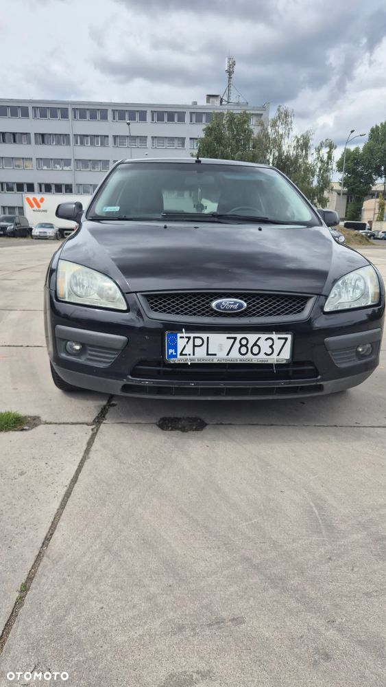 Ford Focus 1.6 Ambiente - 3