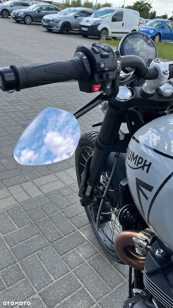 Triumph Scrambler - 5