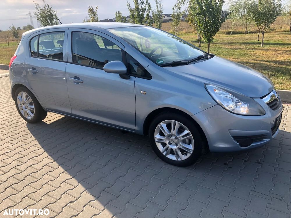 Opel Corsa 1.4 16V Enjoy - 1
