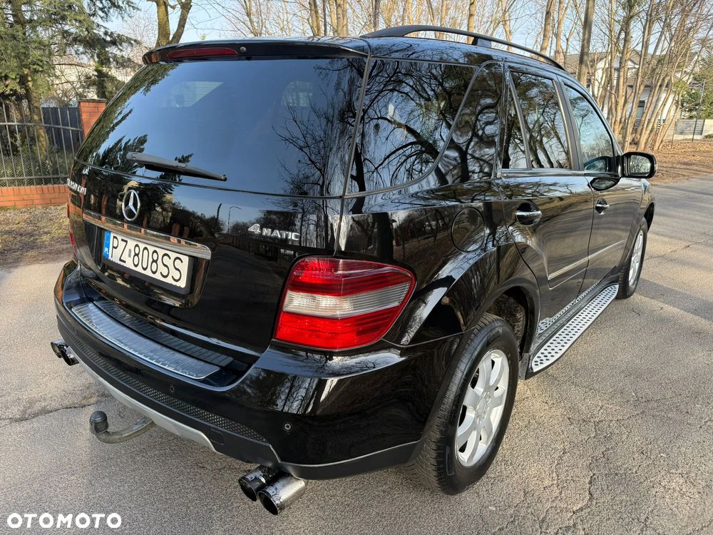 Mercedes-Benz ML - 10