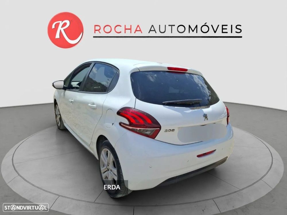 Peugeot 208 1.2 PureTech Signature - 6