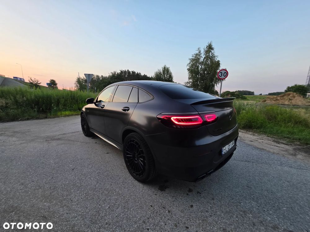 Mercedes-Benz GLC 300 e 4-Matic - 1