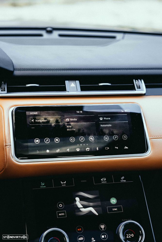 Land Rover Range Rover Velar 3.0 D R-Dynamic SE - 22
