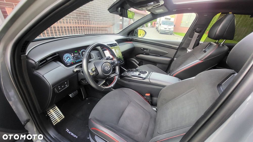 Hyundai Tucson 1.6 T-GDi HEV 2WD N Line - 24