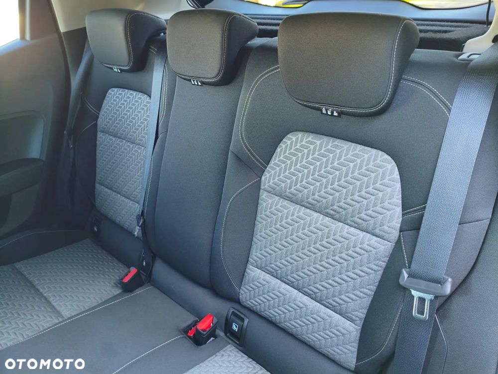 Renault Clio - 22