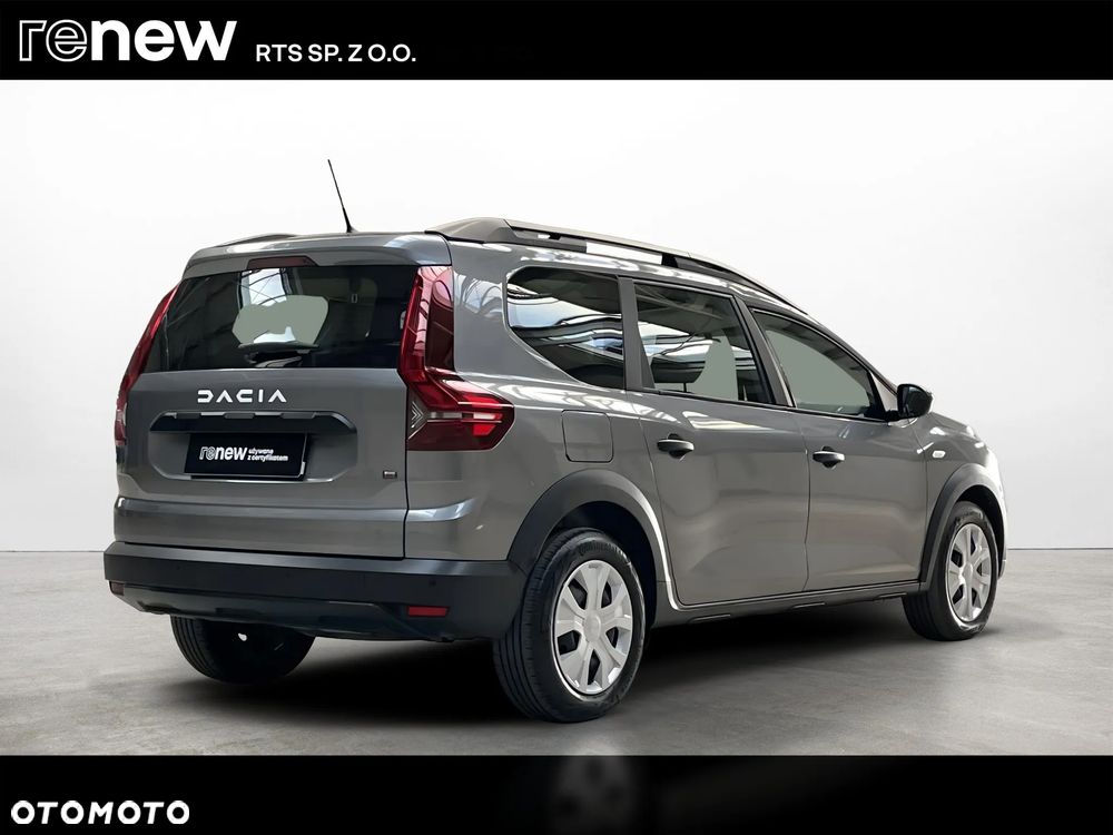 Dacia Jogger 1.0 TCe Essential 7os - 6