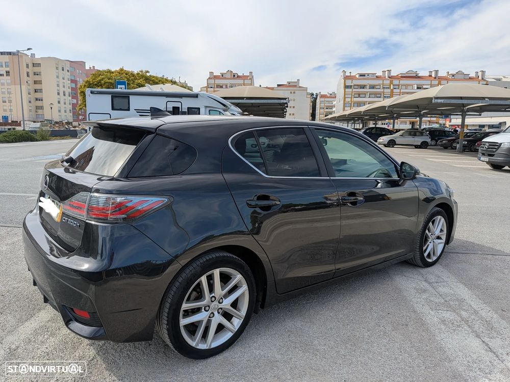 Lexus CT 200h Executive - 24