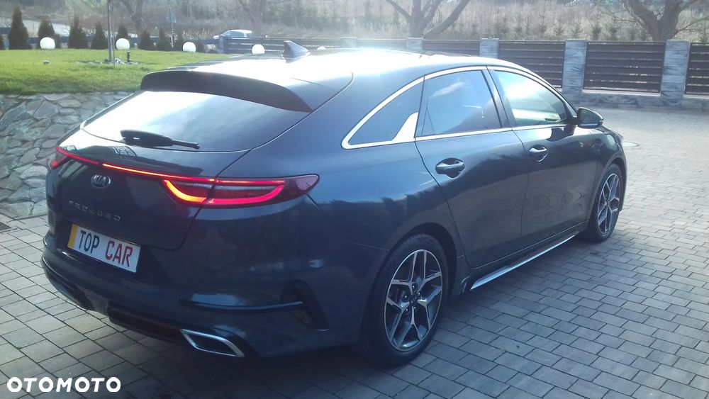 Kia ProCeed 1.4 T-GDI DCT7 OPF GT LINE - 11
