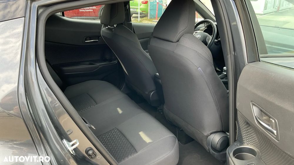 Toyota C-HR 1.8 HSD 122 CP 4x2 CVT Core - 15