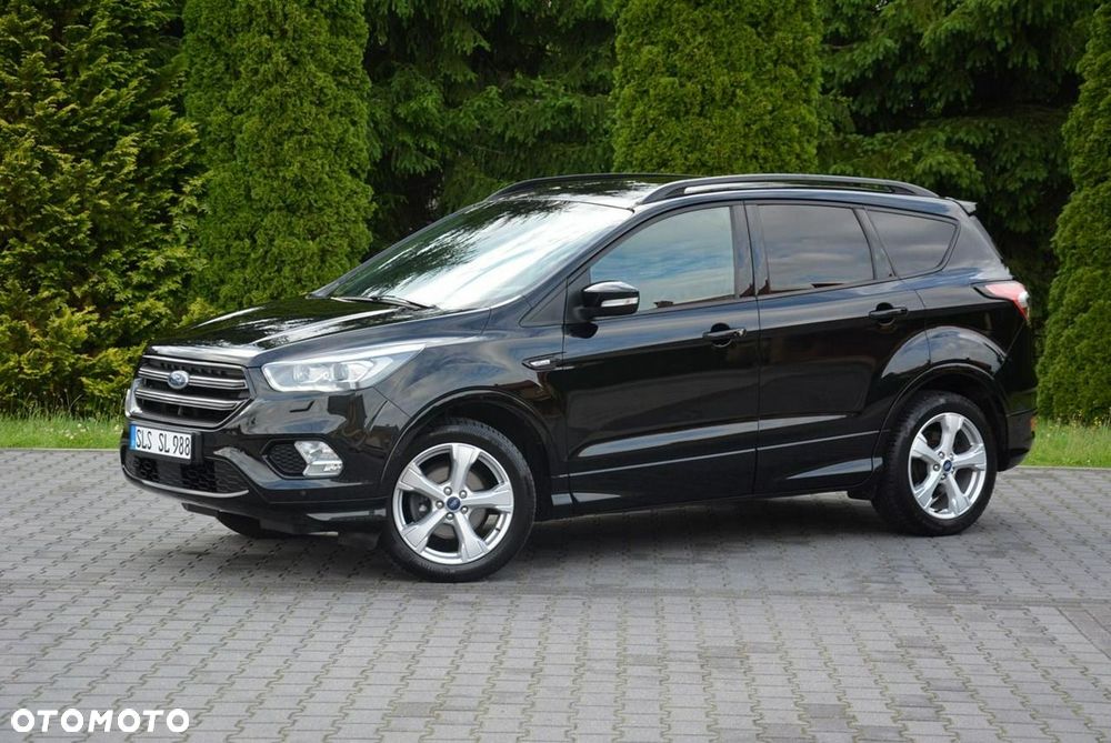 Ford Kuga 1.5 EcoBoost 2x4 ST-Line - 3
