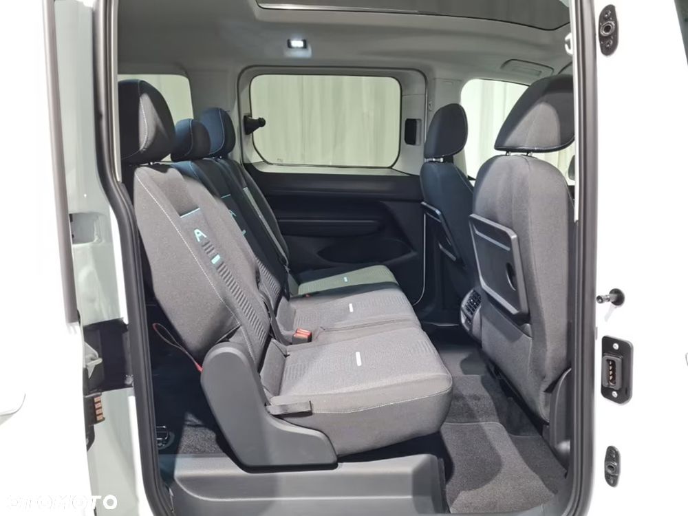 Ford TOURNEO GRAND CONNECT 2.0 ECOBLUE 122KM POWERSHIFT A7 FWD ACTIVE - 11