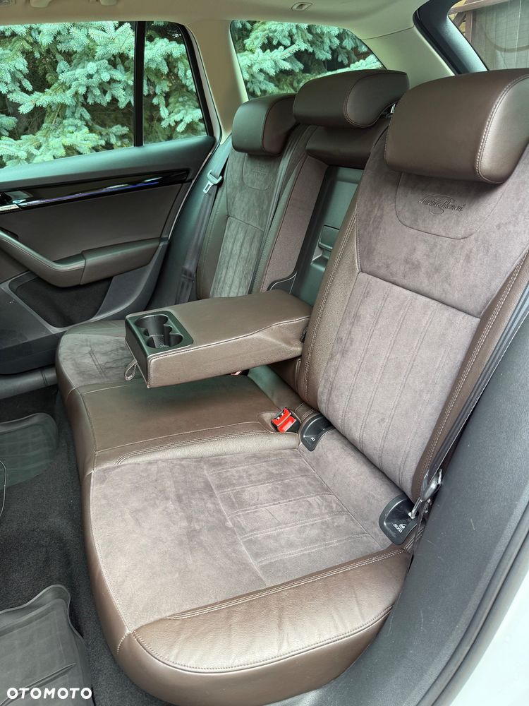 Skoda Octavia 2.0 TDI 4x4 DSG L&K - 20