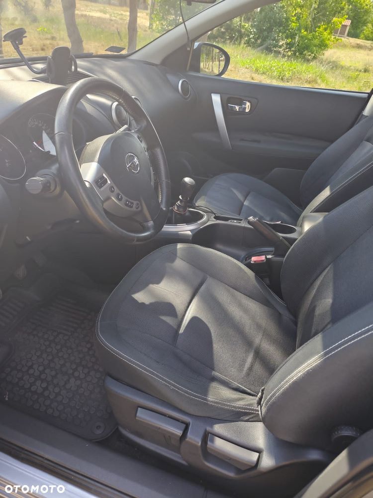 Nissan Qashqai 2.0 dCi DPF tekna - 7