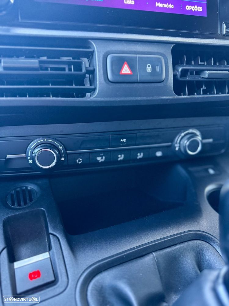 Peugeot Partner 1.6 BlueHDi L1 Asphalt - 17