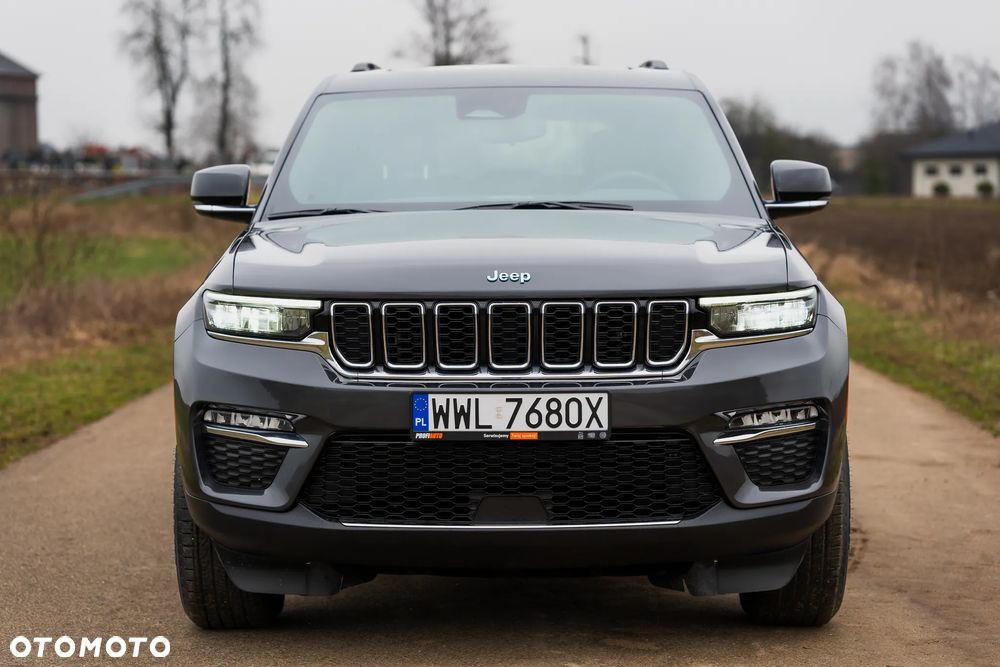 Jeep Grand Cherokee ver-2-0-4xe-phev-limited - 4