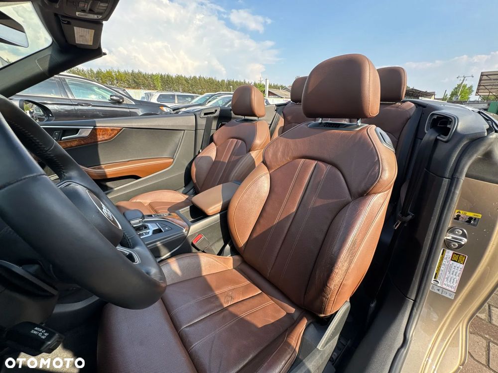 Audi A5 Cabrio - 17