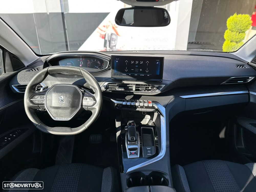 Peugeot 5008 BlueHDI 130 EAT8 Allure Pack - 13