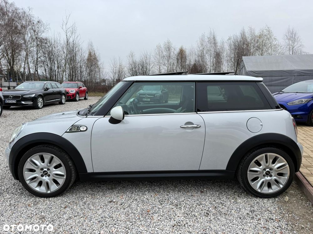 MINI Cooper Standard - 21