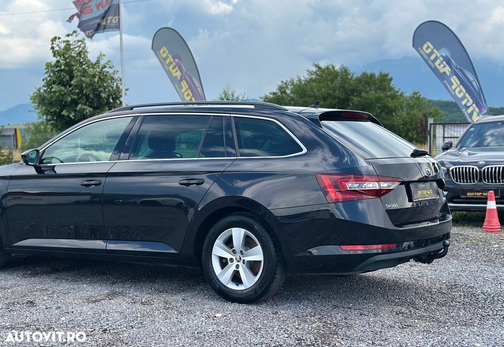 Skoda Superb 1.6 TDI DSG Ambition - 25