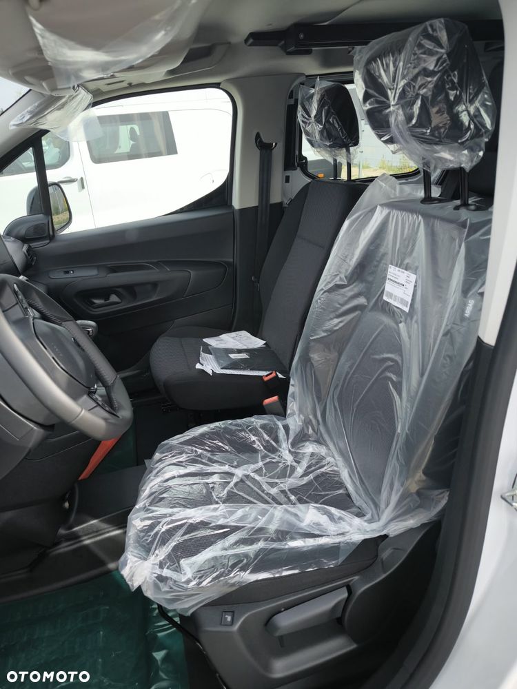 Peugeot Partner Furgon Załogowy XL - 8