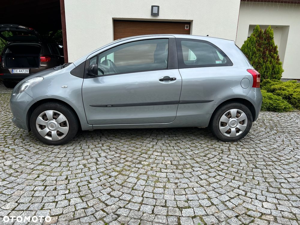 Toyota Yaris 1.0 Luna A/C - 9