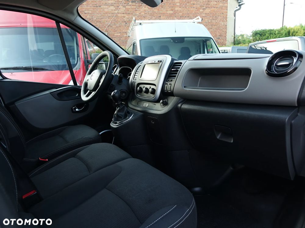 Renault Trafic 6-osobowy LONG brygadówka L2H1 - 9