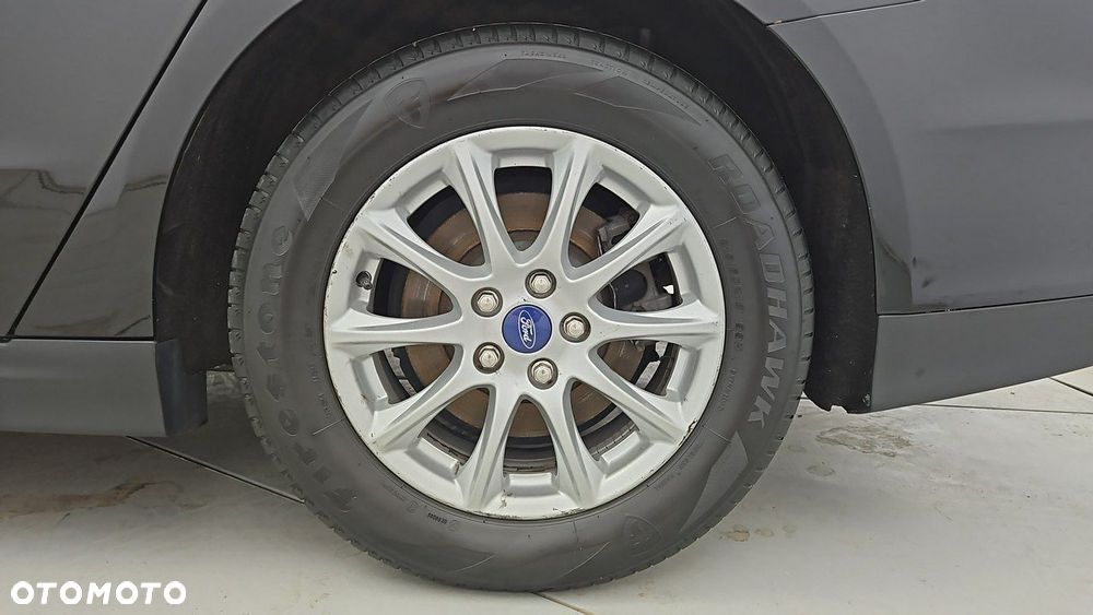 Ford Mondeo - 26