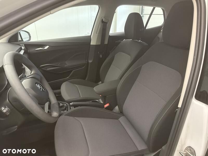 Skoda Fabia 1.0 TSI Ambition - 11