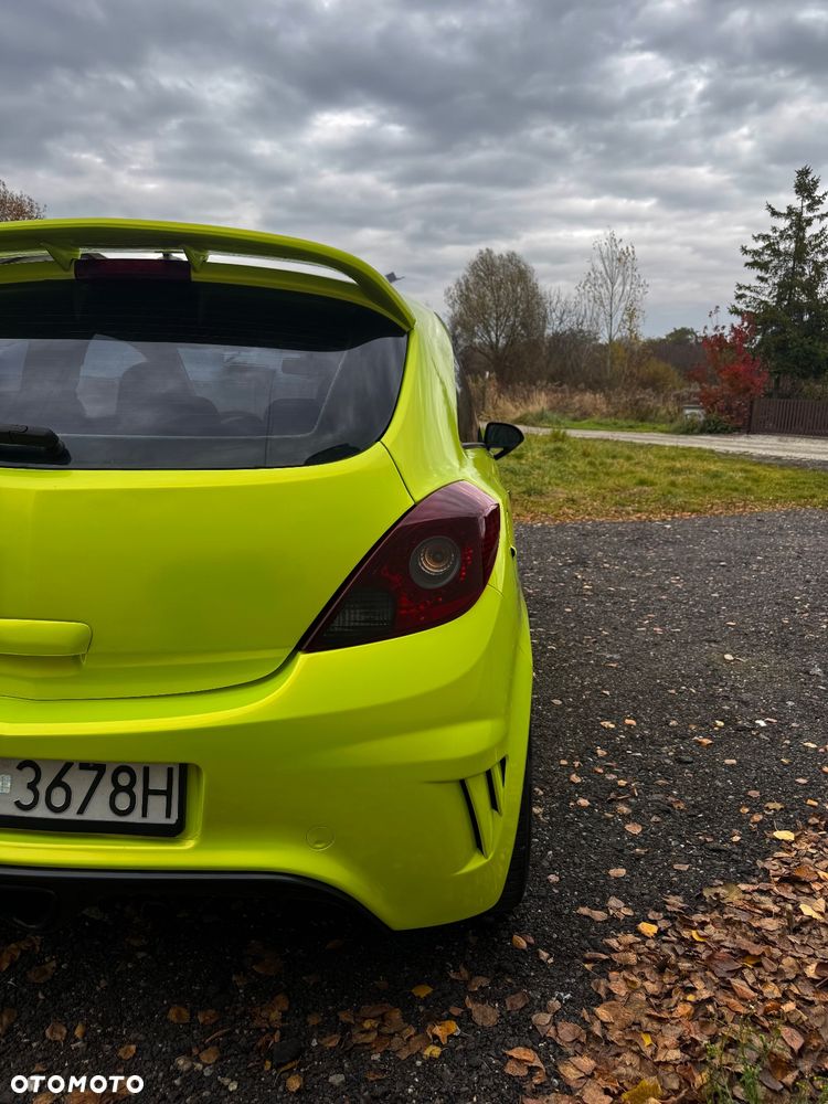 Opel Corsa - 2