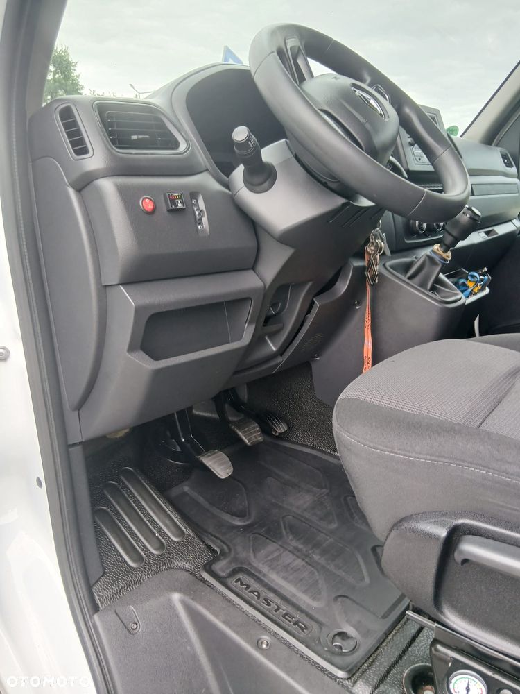 Renault Master - 19