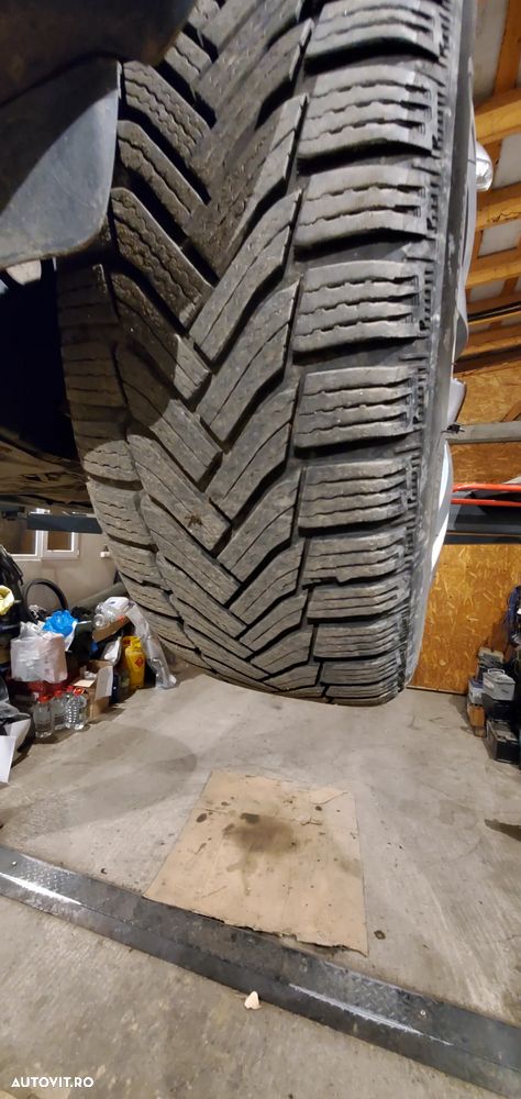 Skoda Octavia 2.0 FSI Laurin & Klement - 27