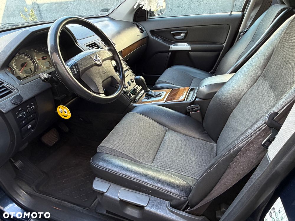 Volvo XC 90 2.4 D5 - 6