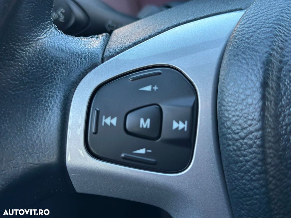 Ford Fiesta 1.4i Trend - 24