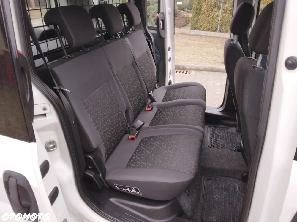 Fiat Doblo 1.4 16V Active - 8
