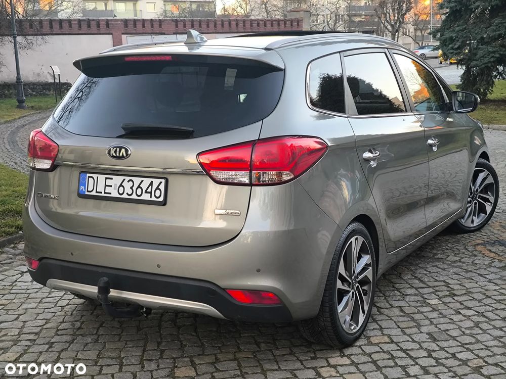 Kia Carens 1.7 CRDi Business Line 7os 7DCT - 20