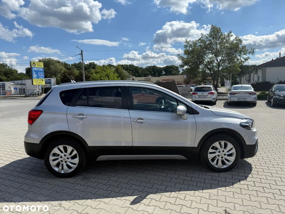 Suzuki SX4 S-Cross 1.0 T Premium - 4