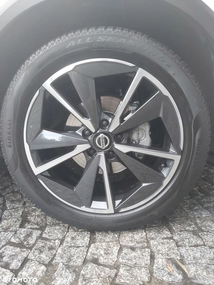 Nissan Qashqai 1.3 DIG-T N-CONNECTA - 11