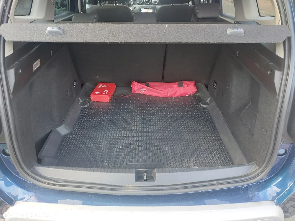 Dacia Duster 1.6 SCe Laureate S&S - 5