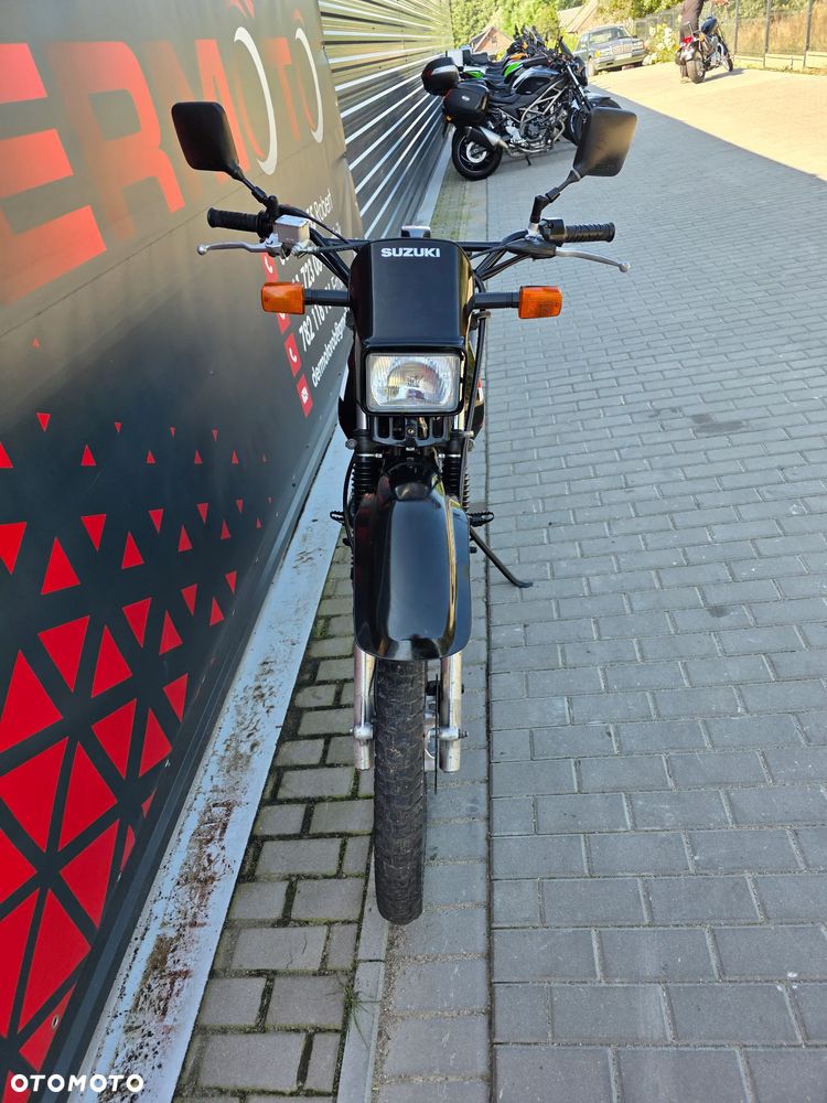 Suzuki DR - 15